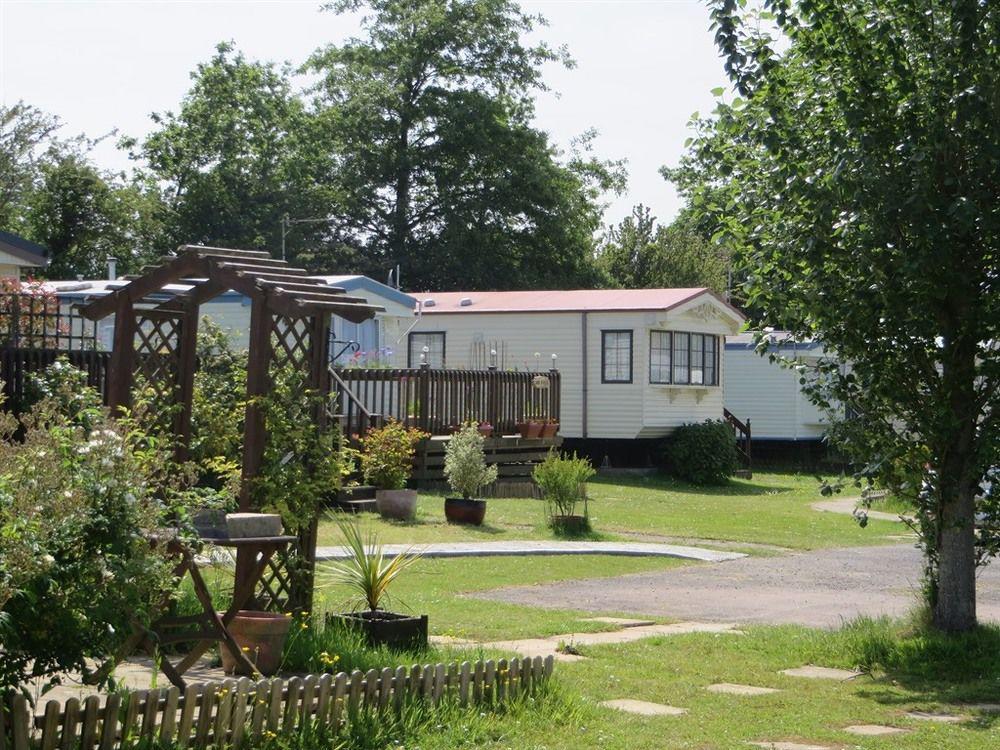 Spindlewood Country Holiday Park - Caravan Park ヘイスティングス エクステリア 写真